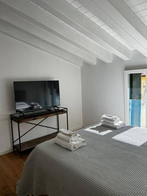 Waterfront Balcony I Grani 5 Resort Grand Suite Ливорно Экстерьер фото