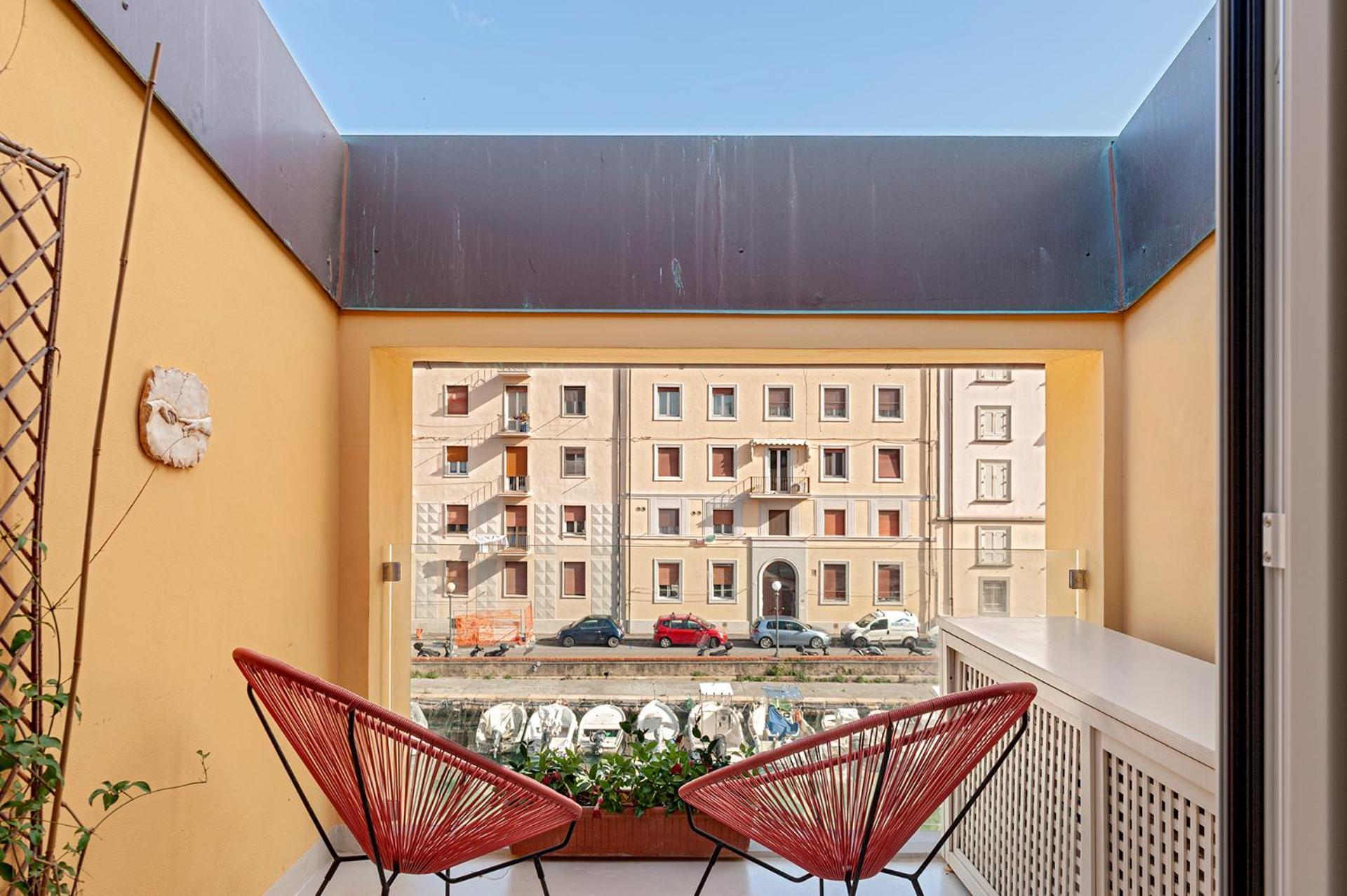 Waterfront Balcony I Grani 5 Resort Grand Suite Ливорно Экстерьер фото