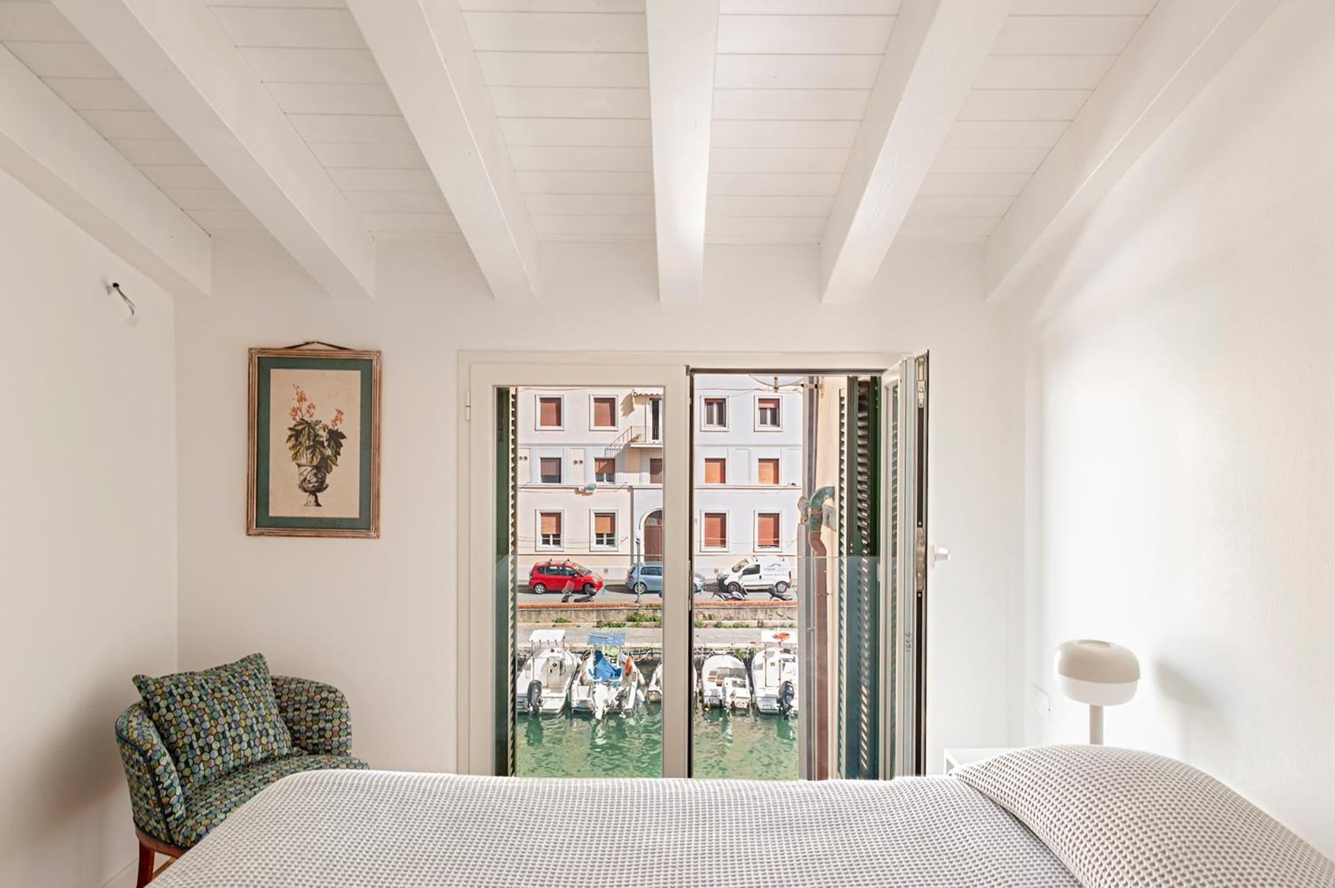 Waterfront Balcony I Grani 5 Resort Grand Suite Ливорно Экстерьер фото